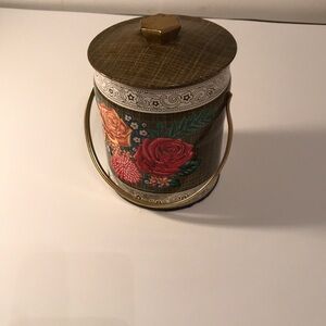 Decorative tin